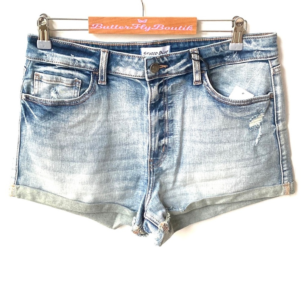 (A6) Studio Blue‎ denim shorts, size 28, NWT